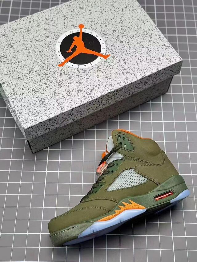 Air Jordan 5-243